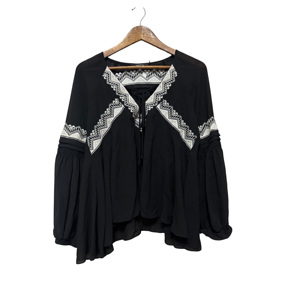 Ark & Co Embroidered Peasant Blouse Womens‎ Black White Excellent Boho Top